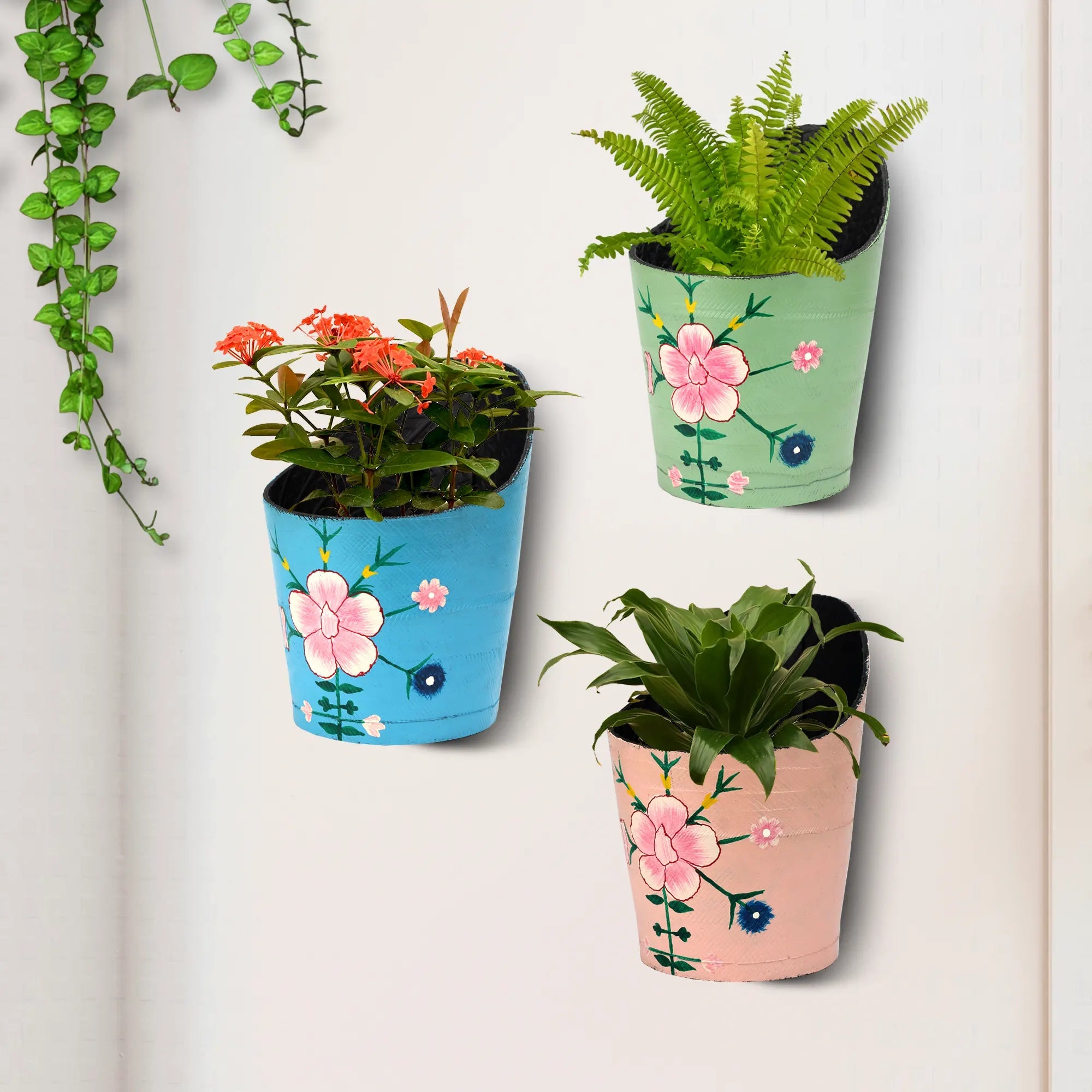 Rubber RECYCLED Decorative Wall-Decor Plant Pots (Set of 3) 1224 E Urban Plant 