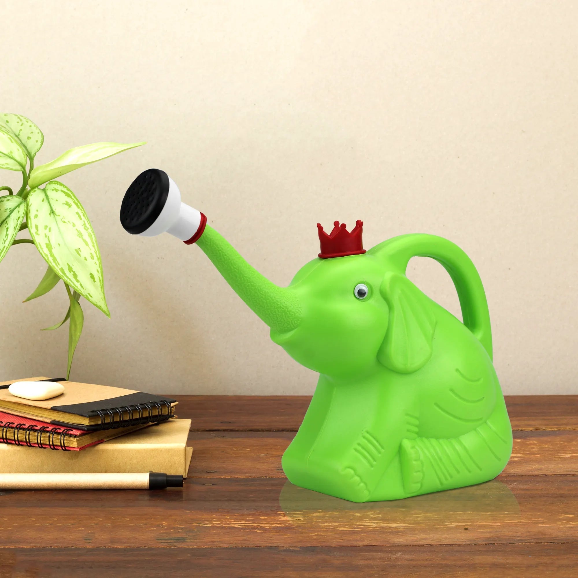 Elephant Watering Can with Detachable Sprayer - 1 Litre Urban Plant Green 