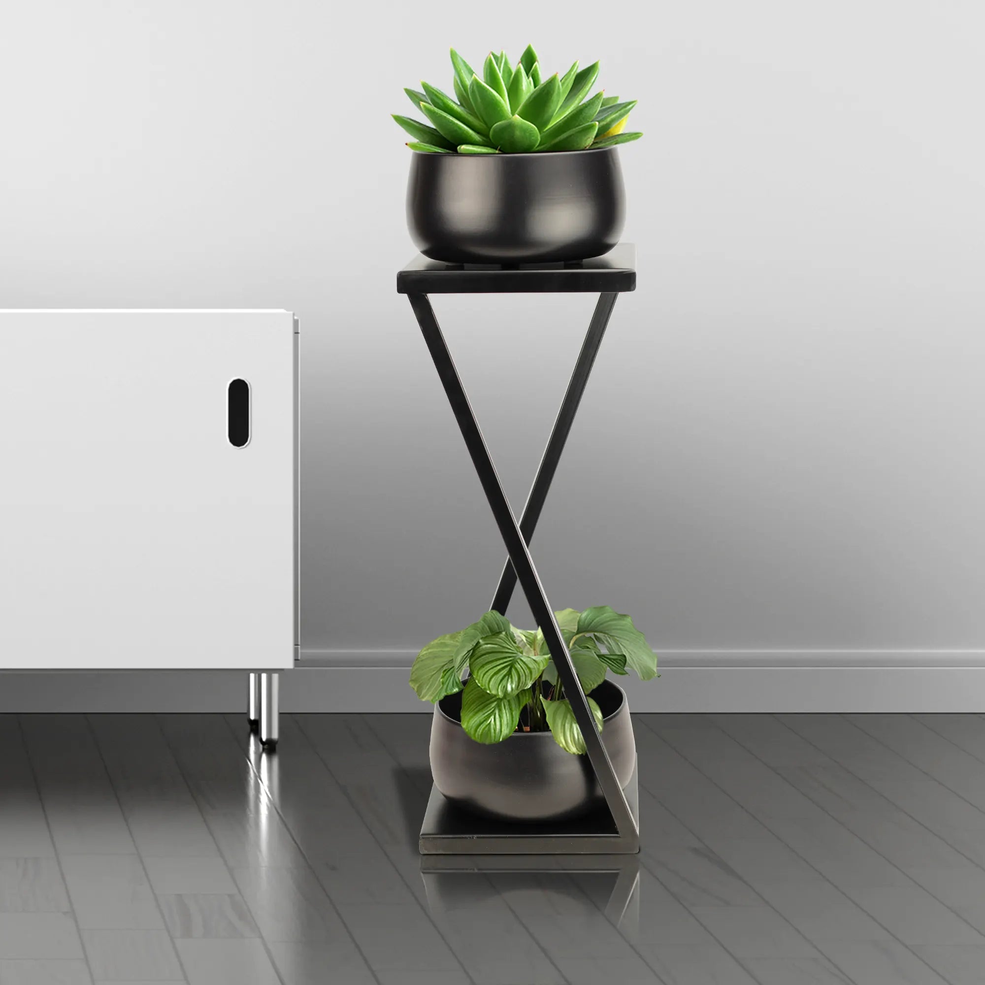 Elegant Z Planter Stand with 2 Pots for Office / Home Decor Urban Plant Black