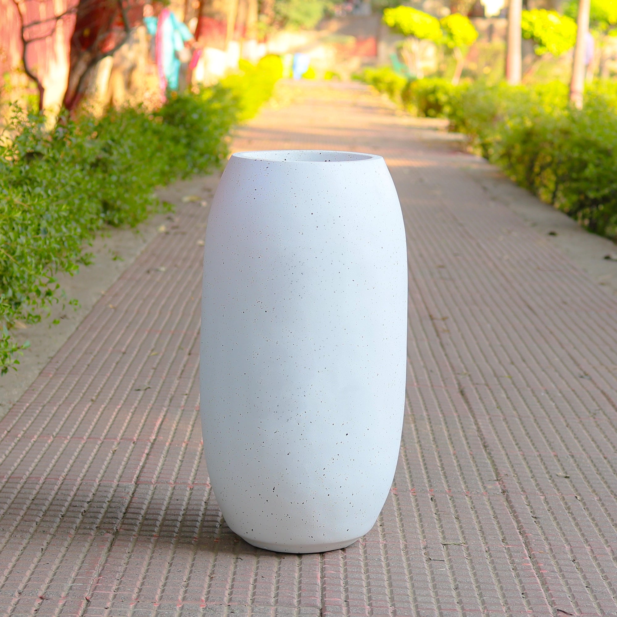 VERTICA Planter – H23 (5 Years Warranty)