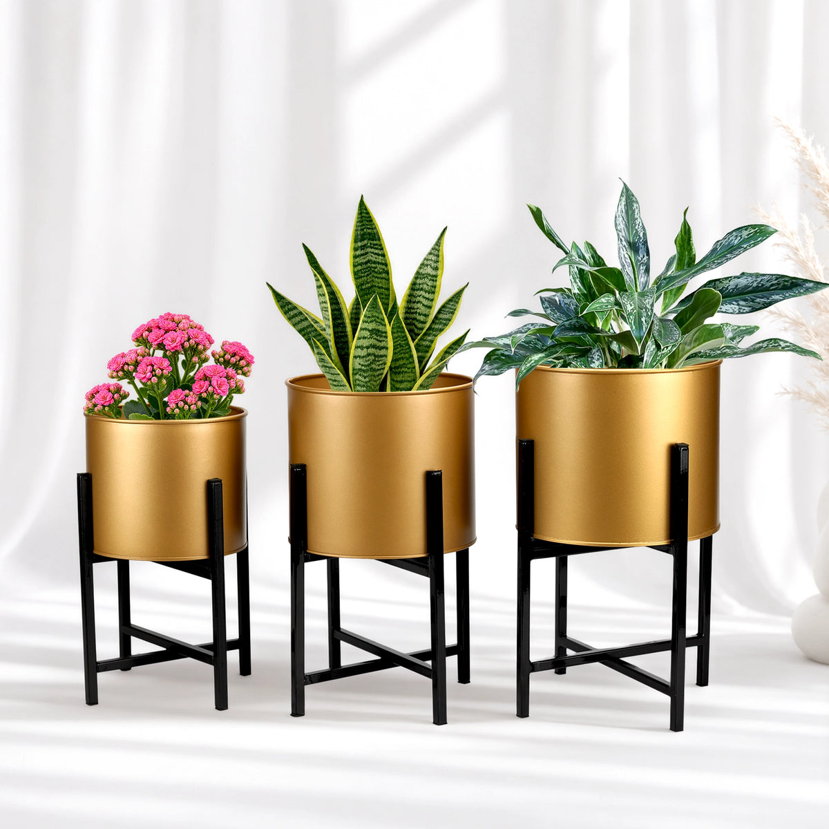 Scandinavian Planters - (Set of 3)