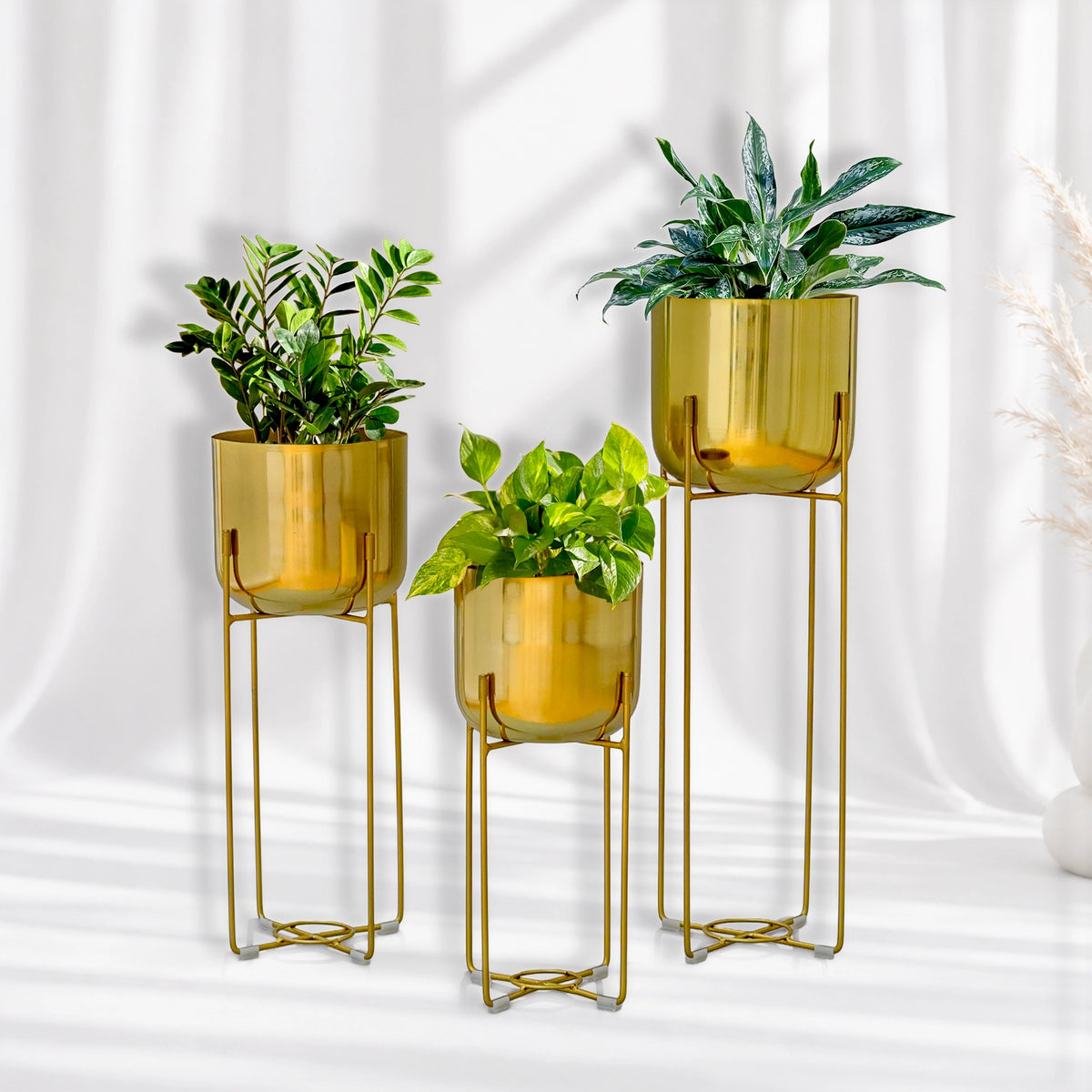 Urban Plant Elevé Planters Gold