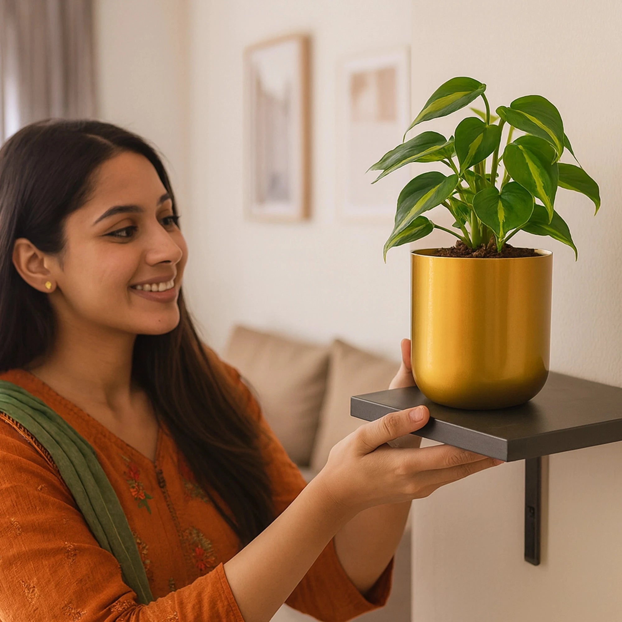 Metallic Miniature Planter (Gold - Pack of 1) Metal Planter Urban Plant 