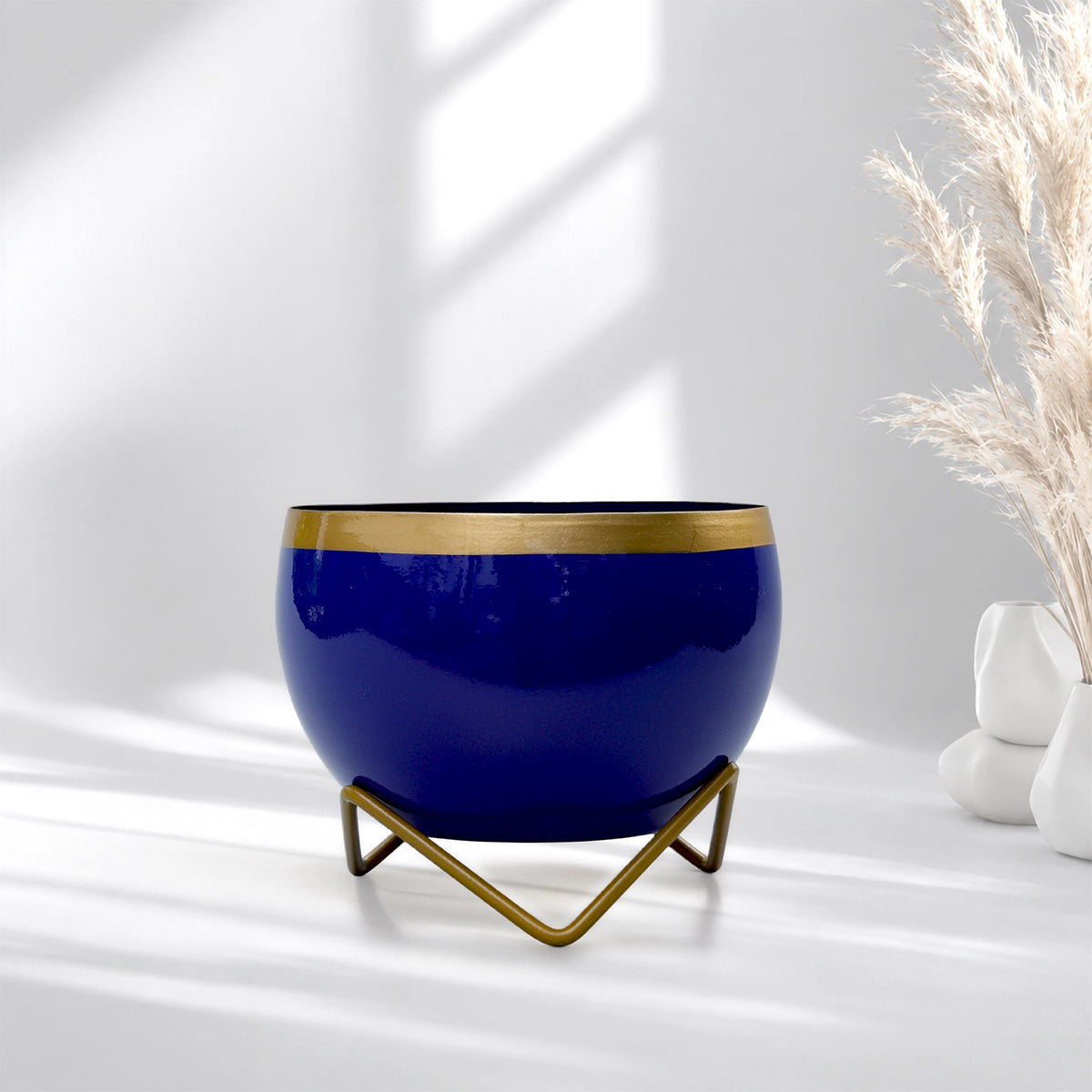 Petite Metal Pots