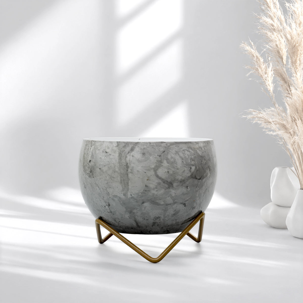 Petite Metal Pots