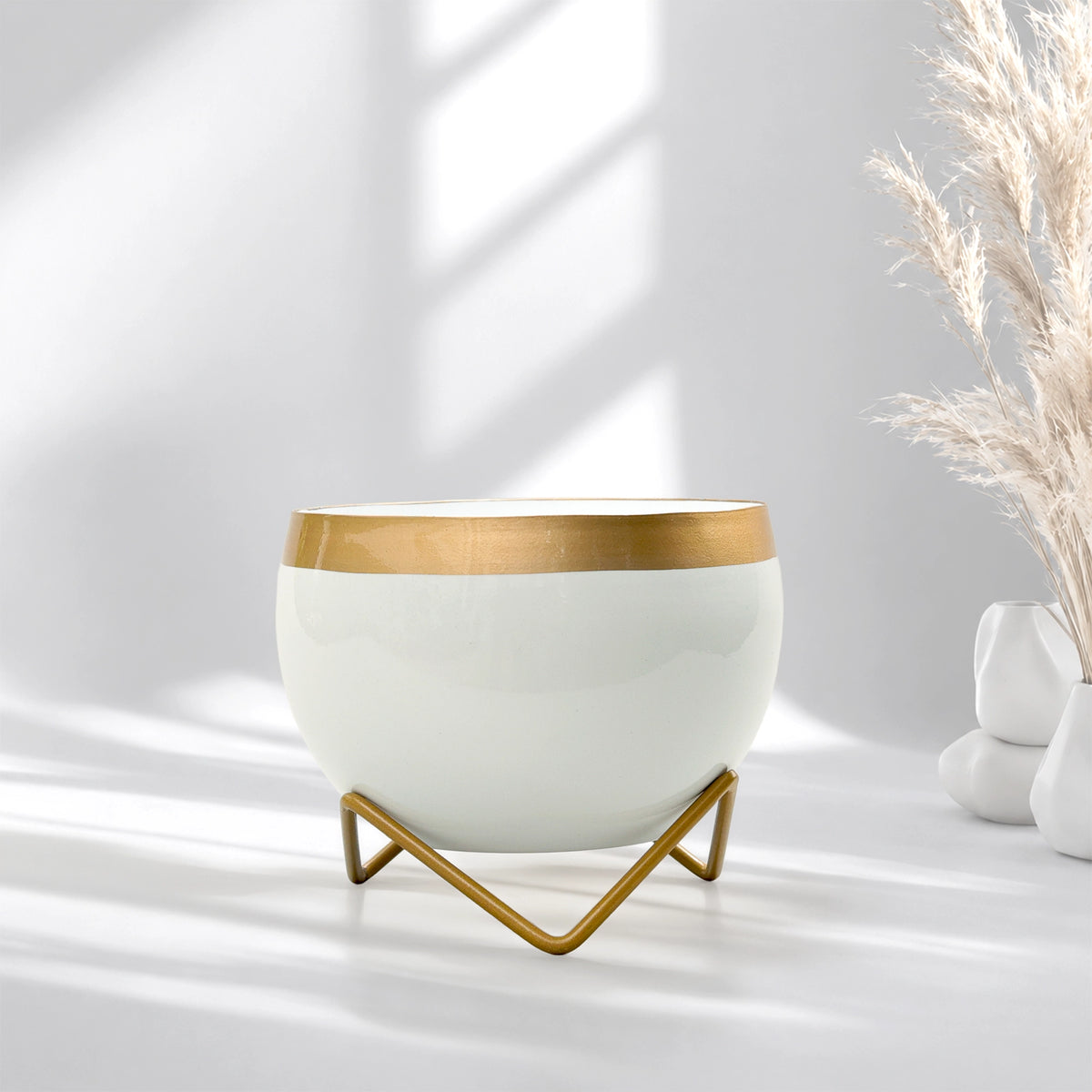 Petite Metal Pots