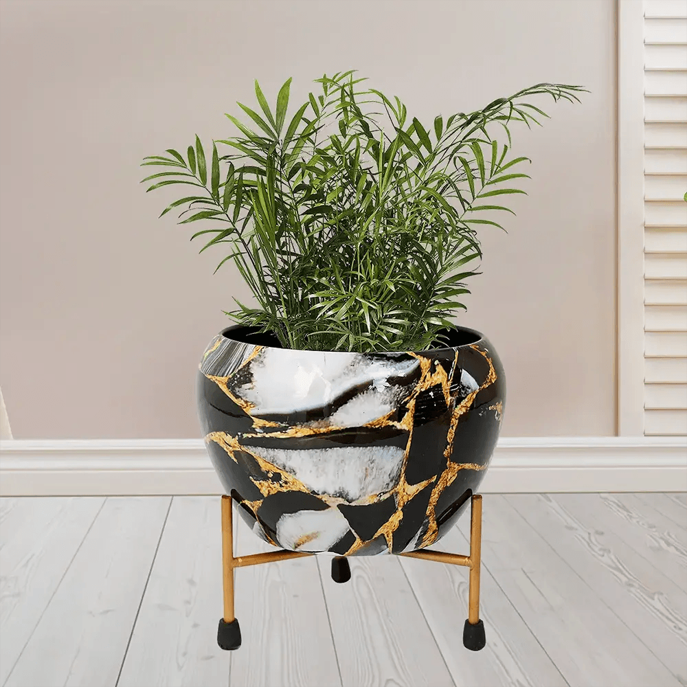 Designer Table-Top Metal Pot with Stand for Indoor and Outdoor Decor Metal Planter Urban Plant Dirt Forks 